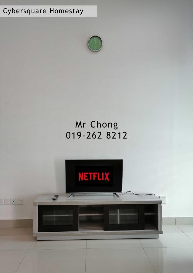 Cybersqaure Studio Suites With Netfilx @10 Min Walking Distance To Mcd 塞贝维 外观 照片