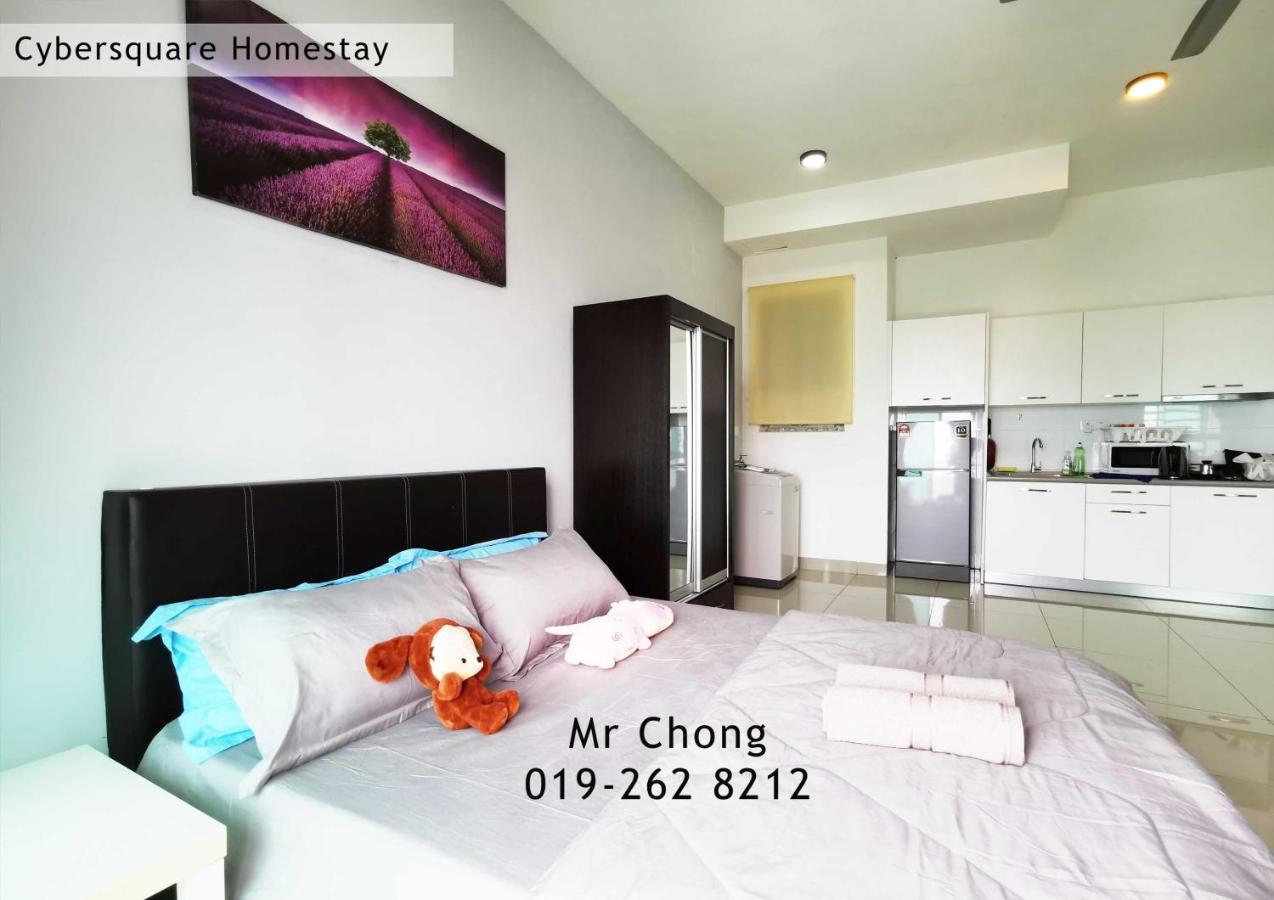 Cybersqaure Studio Suites With Netfilx @10 Min Walking Distance To Mcd 塞贝维 外观 照片