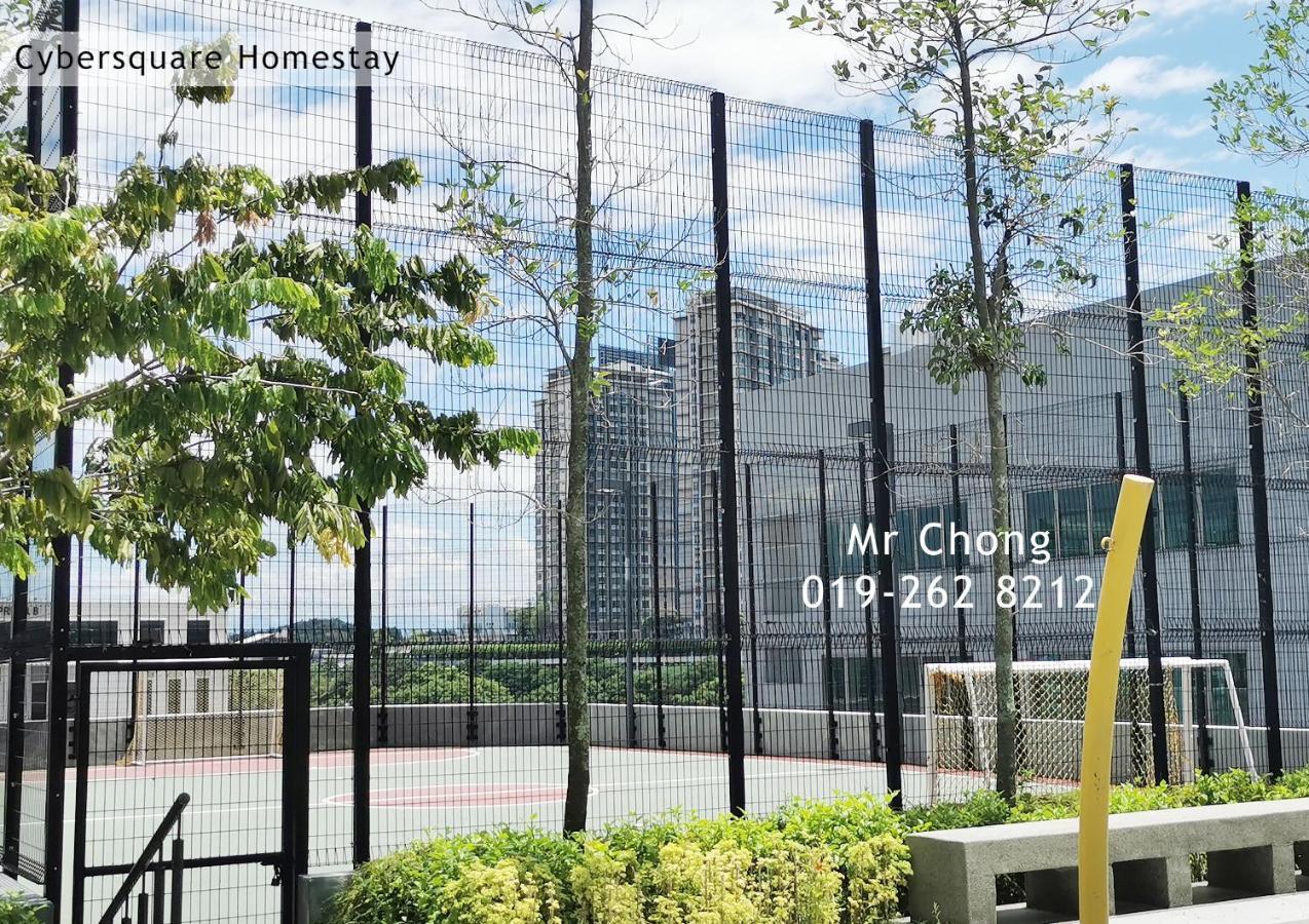 Cybersqaure Studio Suites With Netfilx @10 Min Walking Distance To Mcd 塞贝维 外观 照片