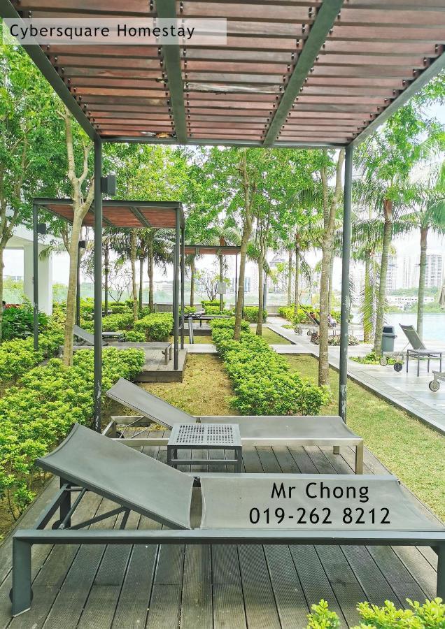 Cybersqaure Studio Suites With Netfilx @10 Min Walking Distance To Mcd 塞贝维 外观 照片