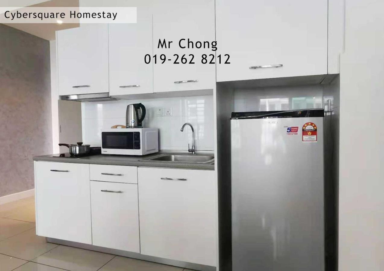 Cybersqaure Studio Suites With Netfilx @10 Min Walking Distance To Mcd 塞贝维 外观 照片